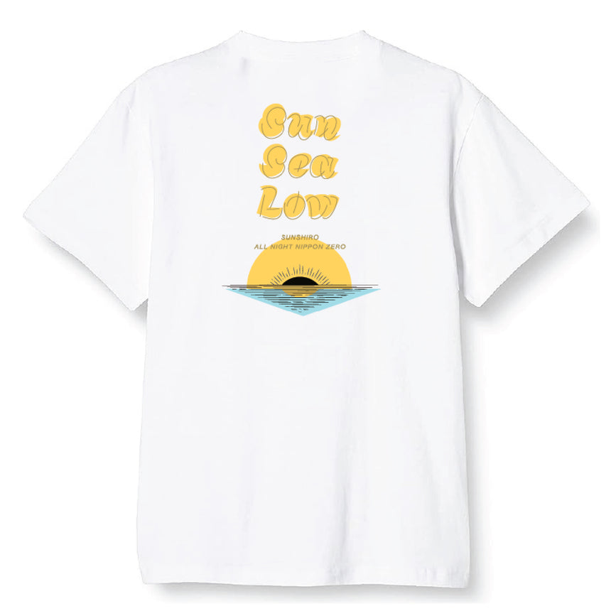 三四郎ANN0　sun sea low Tシャツ